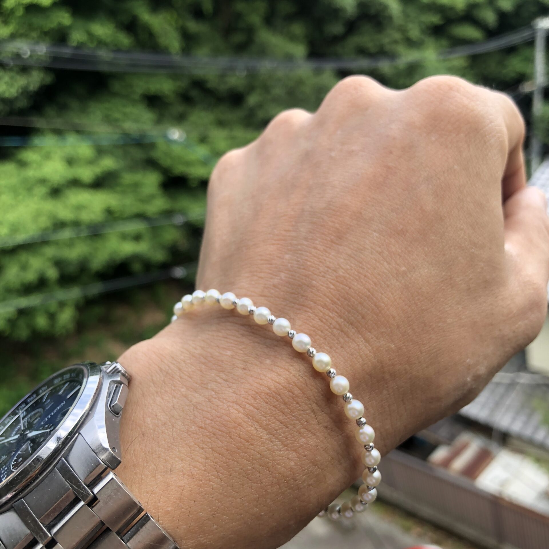 Akoya Pearl Bracelet with Wire and Mirror Balls