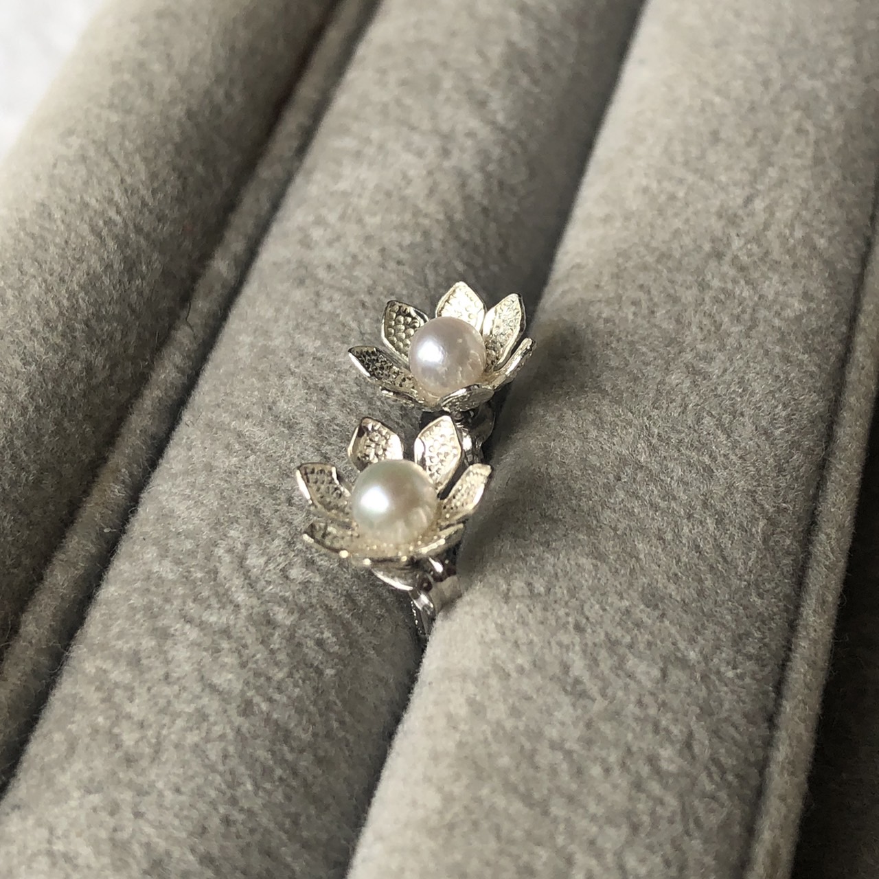 Akoya pearl earrings with thick nacre