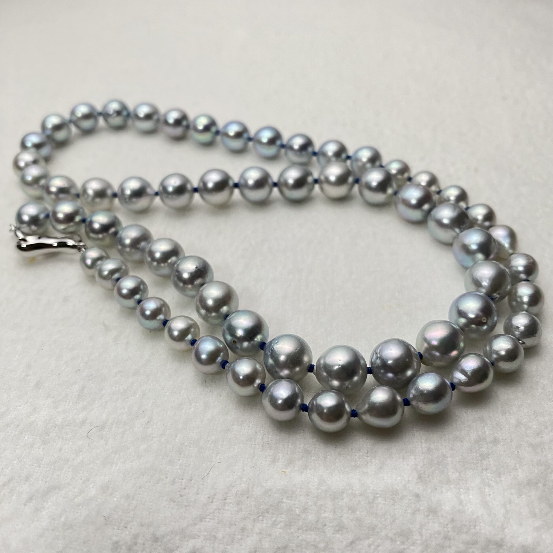 Akoya pearl gradation necklace